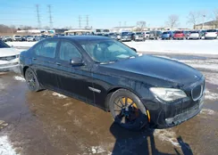 WBAKA83519CY33861: 44311141