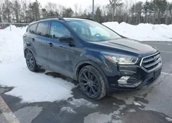 1FMCU9GD1JUC25645: 44312222