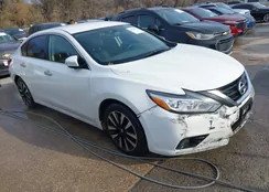 1N4AL3AP5JC248713: 44311717