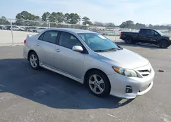 2T1BU4EE4CC855769: 44311728