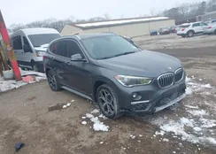 WBXHT3C32GP889888: 44312713