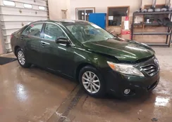 4T1BK3EK4BU618752: 44316591