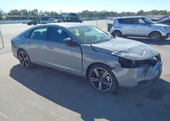 1HGCY2F52PA031163: 44317178