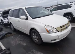 KNDMB233566052890: 44316795