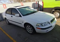 YV1VS29501F657772: 44319138