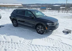 3VV2B7AXXKM077581: 44318832