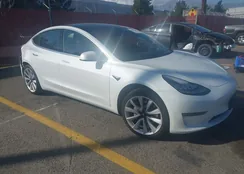 5YJ3E1EA8LF709013: 44320386