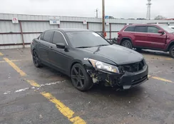 1HGCP2F65CA191978: 44319721