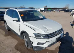 3VV2B7AX3KM153271: 44320687