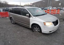 2A8HR54PX8R710076: 44323358