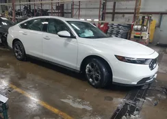 1HGCY1F38PA045559: 44322576