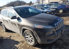 1C4PJLCB4EW144343: 44324336