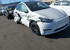 5YJYGDEE6MF090644: 44325363