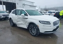 2LMPJ8K9XPBL15029: 44324591