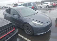 5YJ3E1EA6PF409590: 44324731