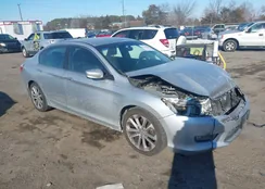 1HGCR2F58DA059882: 44327083