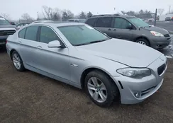 WBAXH5C50CDW04833: 44327309