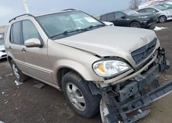 4JGAB54E82A314635: 44327393