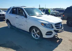 4JGDA5JB7JB173656: 44327409