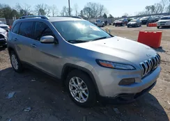 1C4PJLCB6FW741639: 44327631