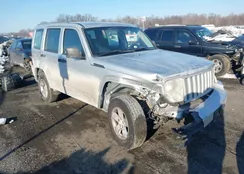 1C4PJMAKXCW133708: 44327717