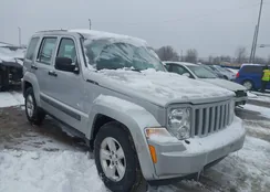 1C4PJMAK2CW141057: 44327925