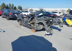 1HGCV2F31JA038409: 44329180