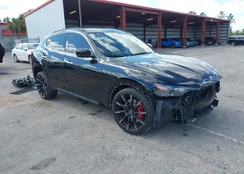 ZN661YUS2HX222669: 44329531