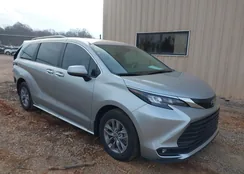 5TDYRKEC4SS227585: 44330171