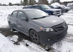 2T1BU4EE6BC748401: 44329636