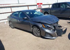 1N4BL4DV1SN396240: 44331075