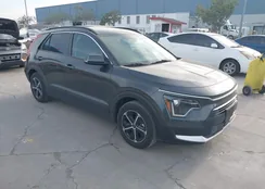 KNDCR3LE5P5082462: 44331238