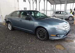 3FAHP0JA2BR151579: 44331358