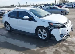 1G1RF6E49EU141775: 44331553