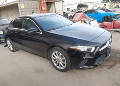 WDD3G4EB2KW024638: 44332243