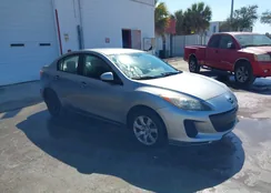 JM1BL1U77D1703933: 44332476