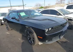 2C3CDZAG7GH137674: 44331632