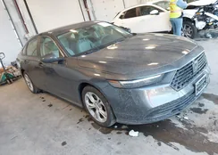 1HGCY1F21PA044132: 44333081