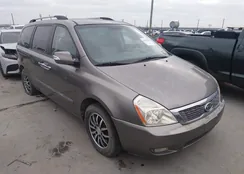 KNDMH4C75B6373349: 44333624