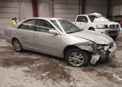 4T1BF32K15U093419: 44333781