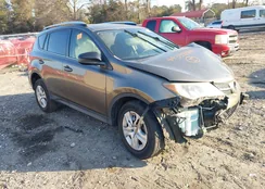 JTMZFREV4FD053915: 44335274