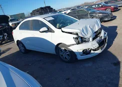 1G1JC5SH8F4111238: 44335773