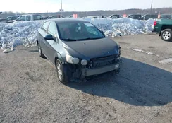 1G1JC5SH9F4124547: 44339507