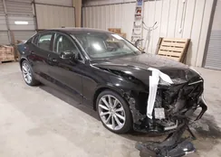 7JR102FK8KG015480: 44338696