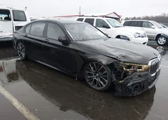 WBA7U2C02NCG96327: 44340187