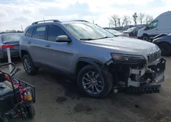 1C4PJMLB3KD393701: 44343372