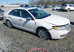 3LNHL2JC2AR652663: 44342807