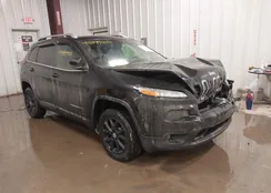 1C4PJMCS2EW108480: 44349403