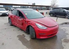 5YJ3E1EB9NF258735: 44351511