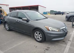 1HGCP2F61BA009630: 44352308